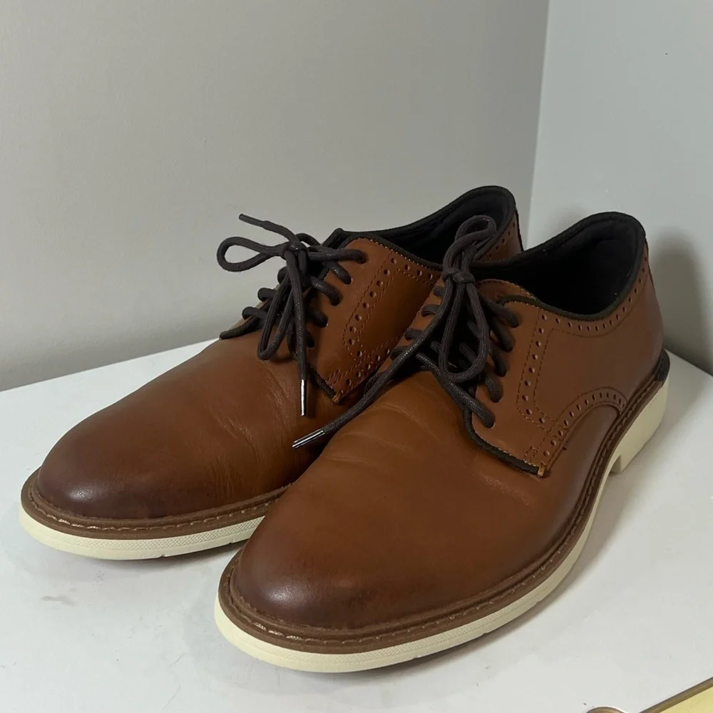 Brand New Cole Haan 9.5 GrandSeries Brown Leather Classic Oxford Dress Shoe